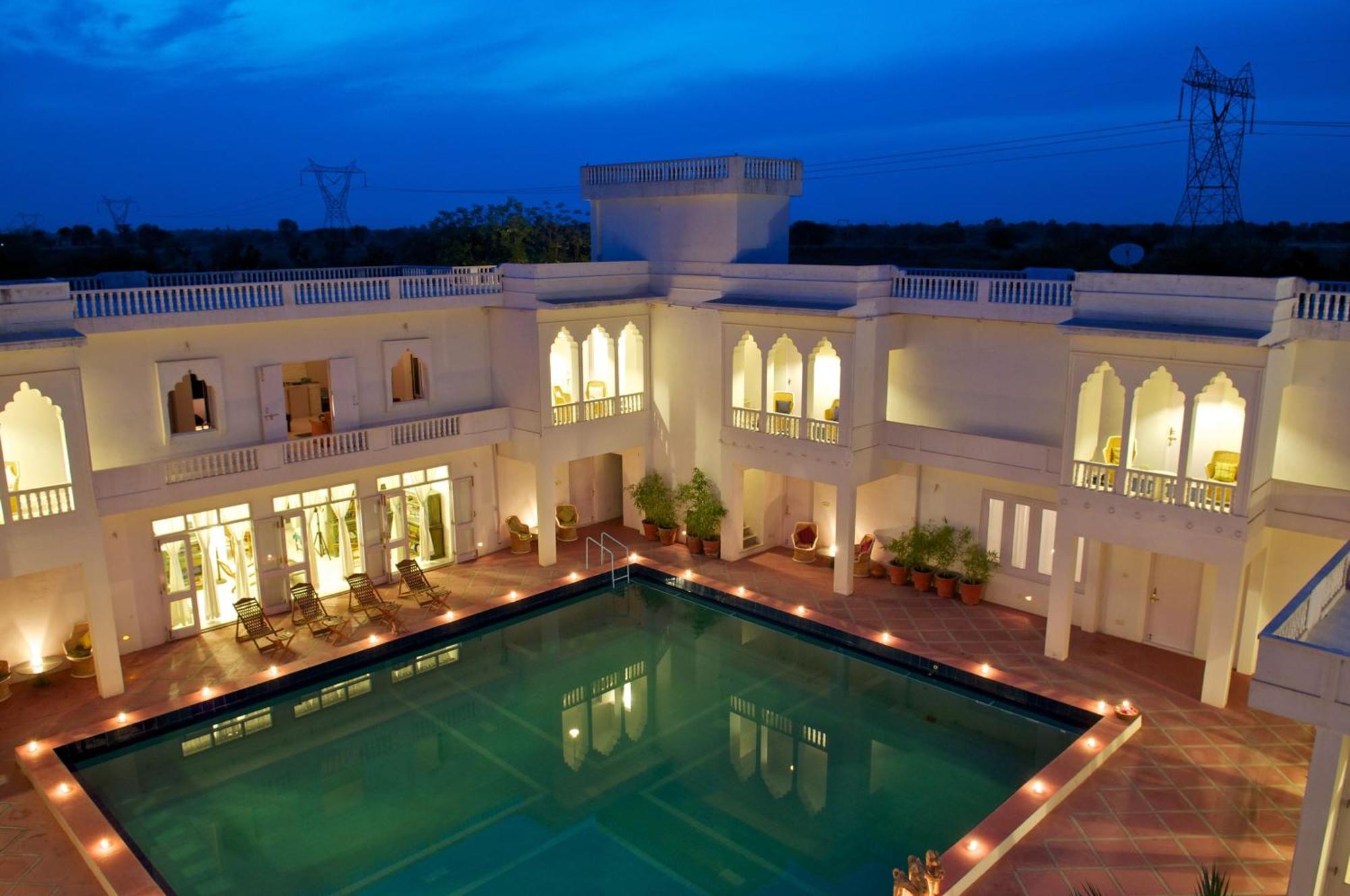 Savista Retreat Hotel Jaipur Buitenkant foto