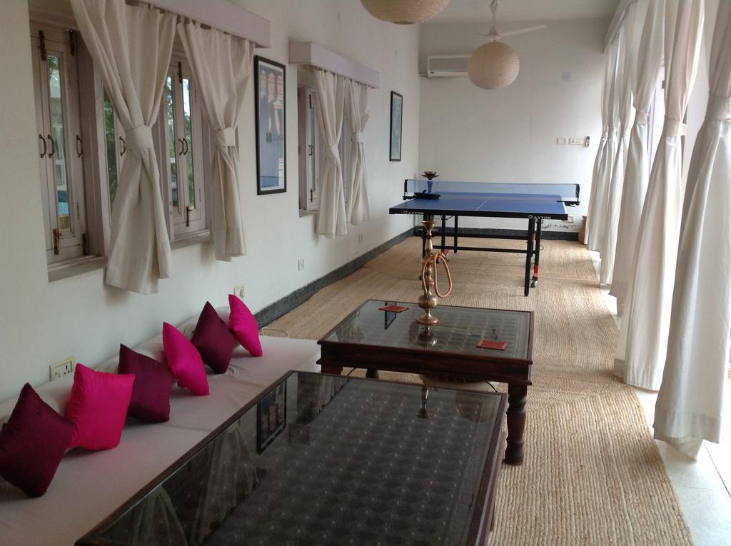 Savista Retreat Hotel Jaipur Buitenkant foto