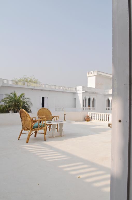 Savista Retreat Hotel Jaipur Buitenkant foto
