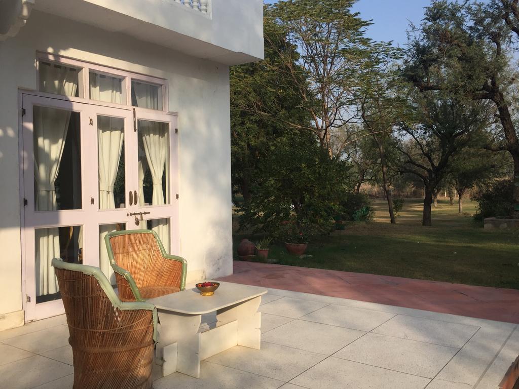 Savista Retreat Hotel Jaipur Buitenkant foto